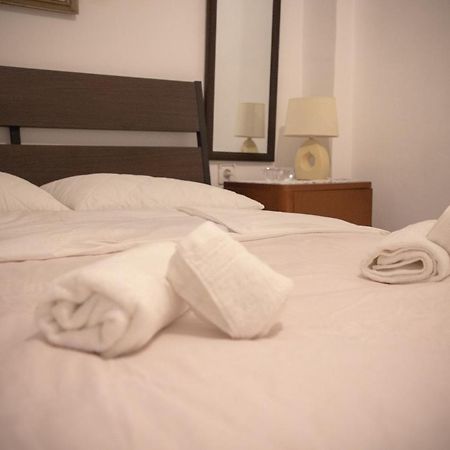Ellanikou Apartment In Pankrati Vipgreece Athén Kültér fotó