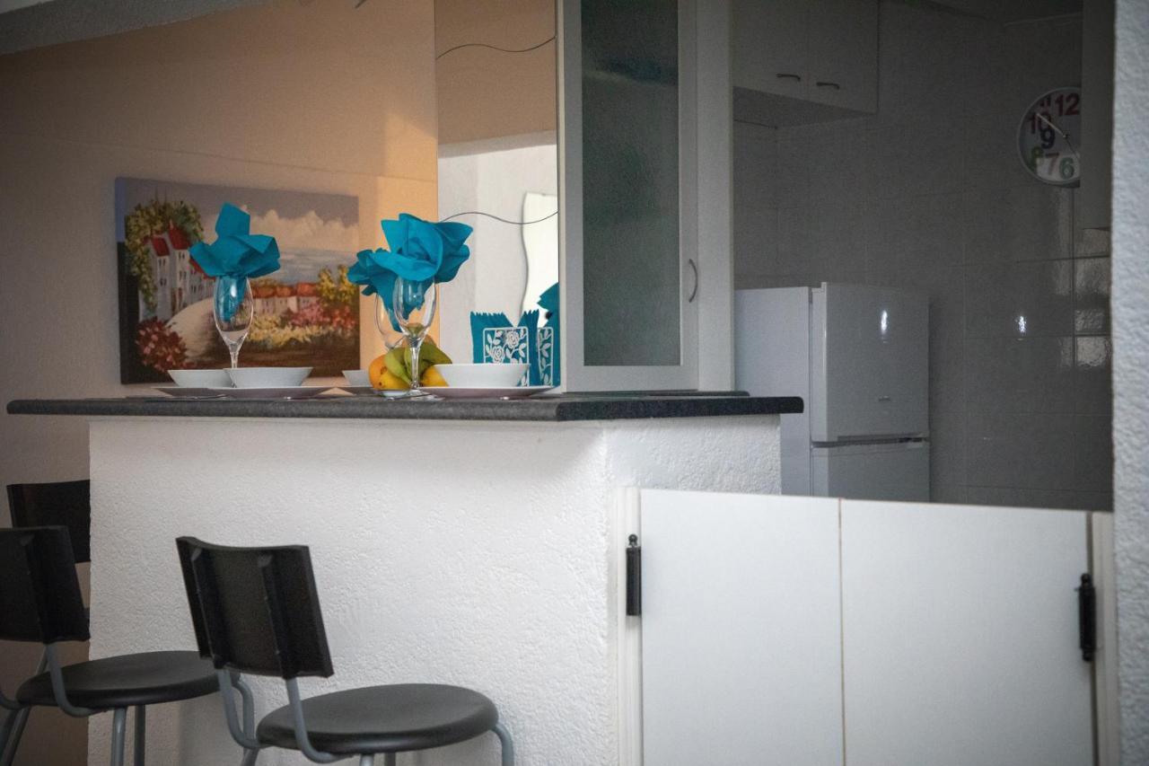 Ellanikou Apartment In Pankrati Vipgreece Athén Kültér fotó